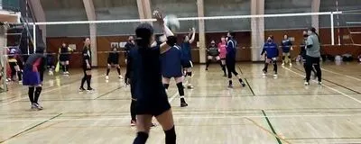 ゆい　品川区9人制ママさんバレーボールの活動紹介