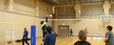 【豊島区・新宿区など】TENTEN (男女混合バレー)の活動紹介